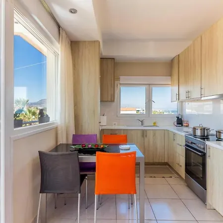 Spacious And Modern Apartment Anissaras Exterior foto